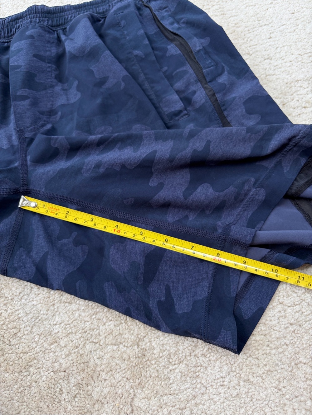 Lululemon Men’s Large Pace Breaker Short 9" Smokescreen Camo Cadet Blue Black - Picture 10 of 11